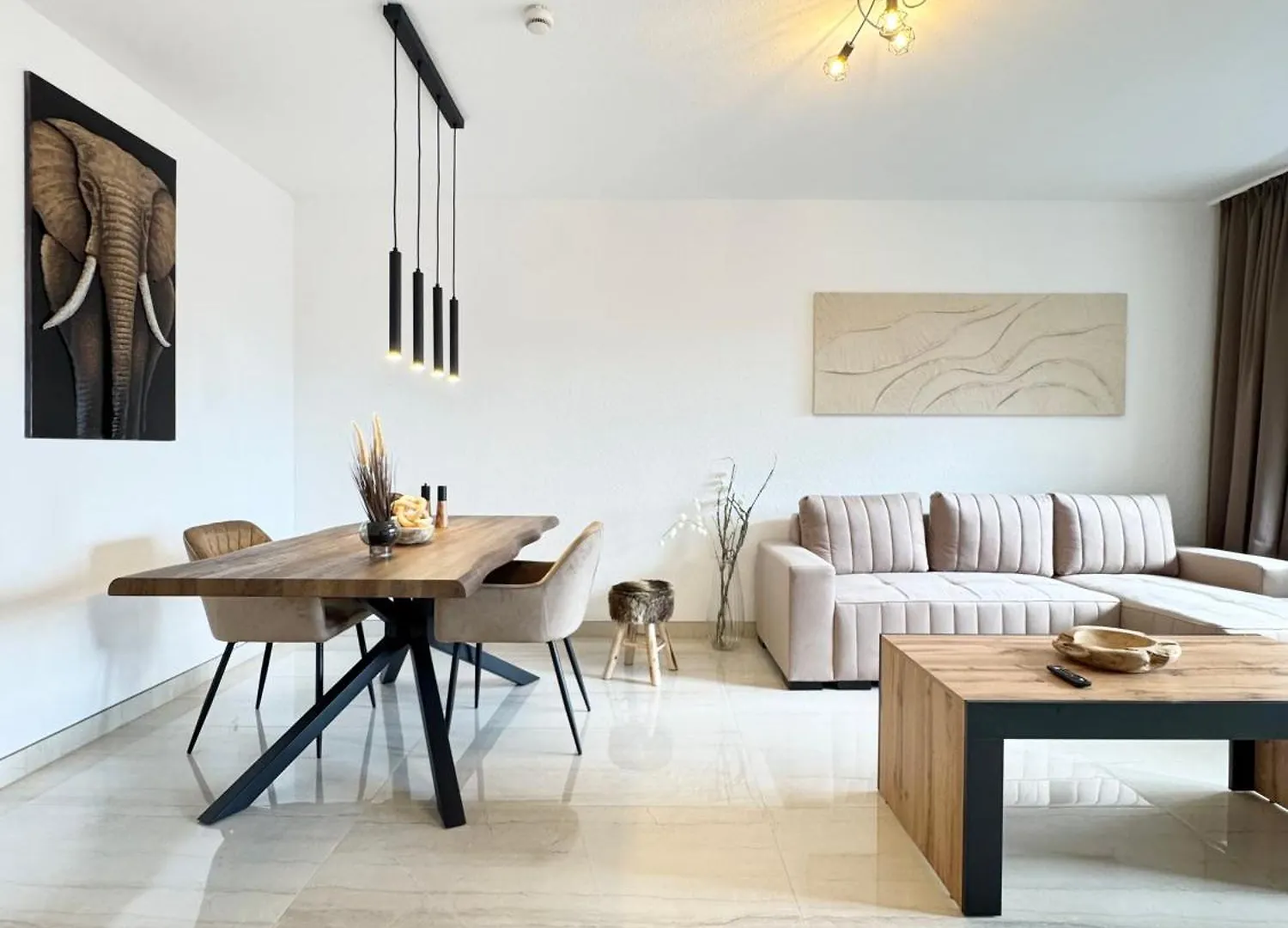 Regency Apartments - Exklusive Zentrale 50M2 Wohnung I Balkon I Wifi I Netflix Hannover