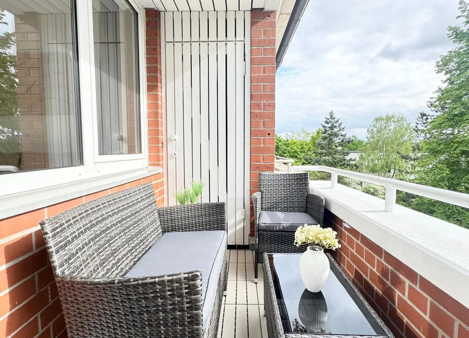 Regency Apartments - Exklusive Zentrale 50M2 Wohnung I Balkon I Wifi I Netflix Hannover 0*,
